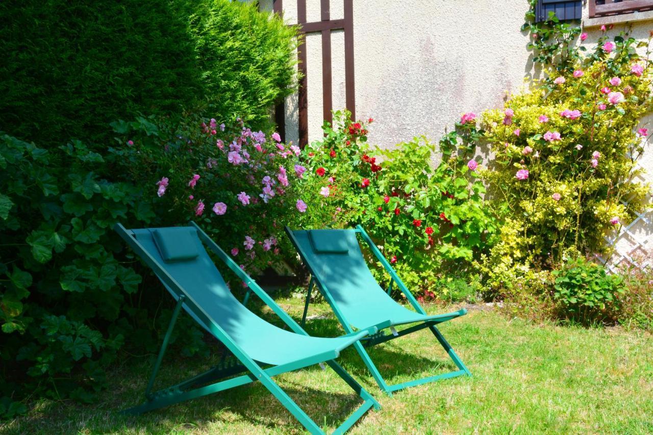 Cottage With Large Garden 15 Minutes Walk From The Beach Вилле-сюр-Мер Экстерьер фото